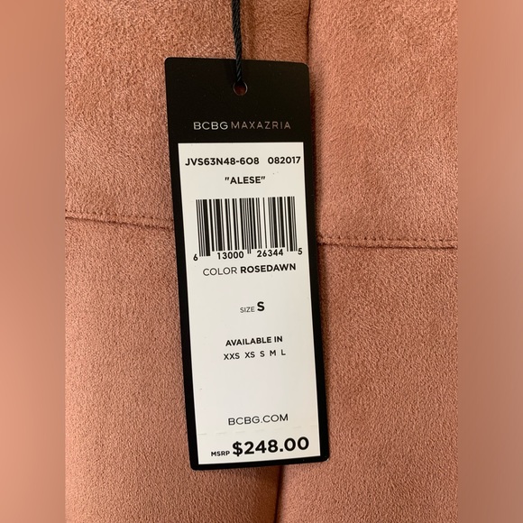 Beautiful BCBG Maxazria “Alese” dress in rosedawn. Form fitting showstopper. - Picture 4 of 6